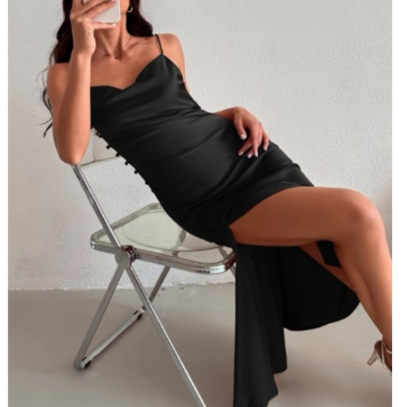 2Type Camisole Tight Nichi Modern Slit Dress
